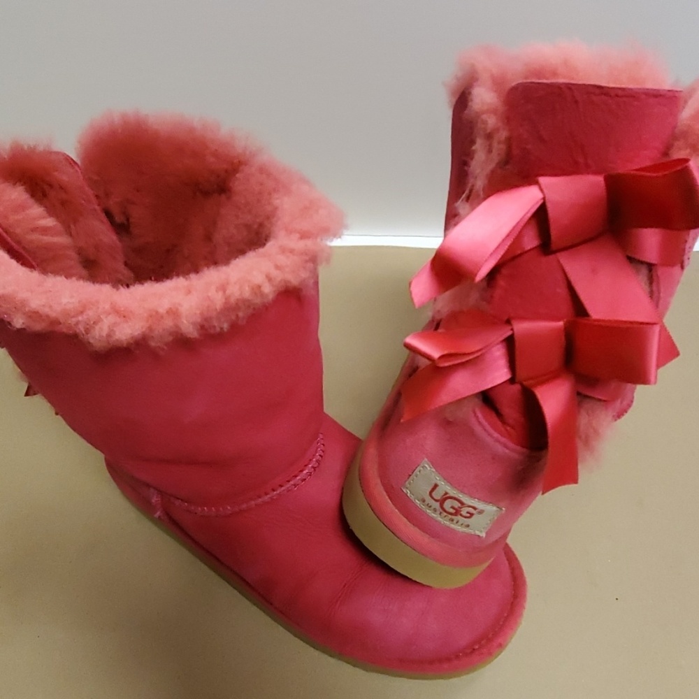 Ugg Baily Bow Pink boots